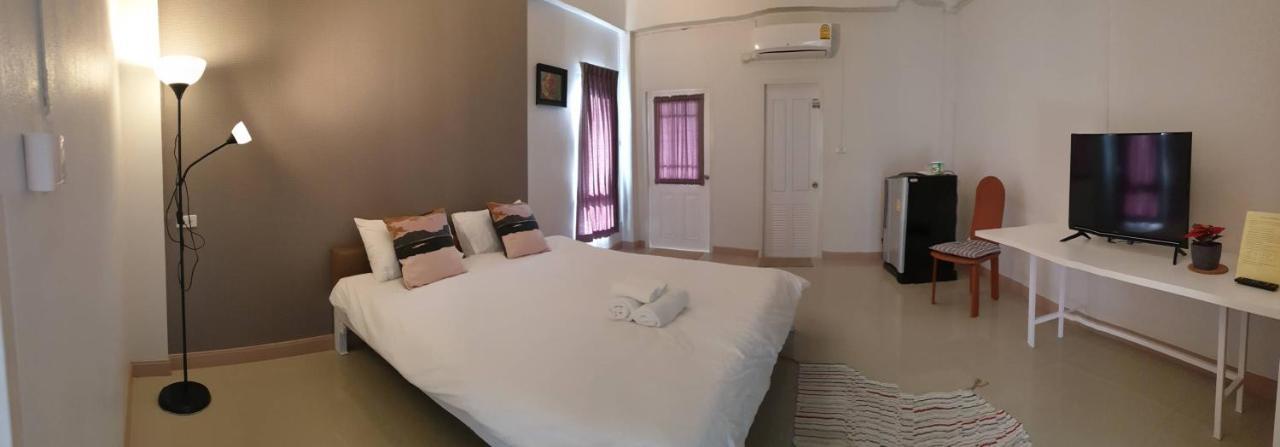 Aparthotel Prinya House ปริญญา เฮ้าส์ Ban Huai Kapi Exteriér fotografie